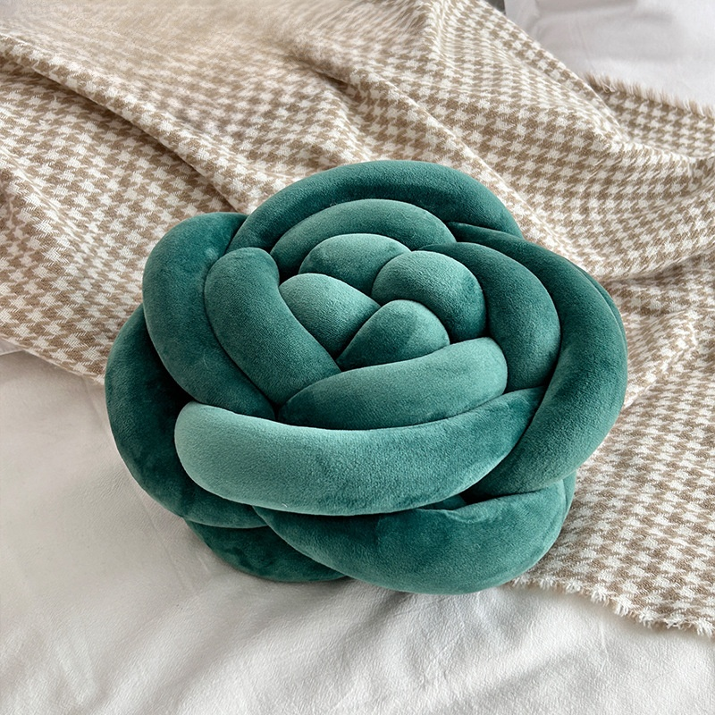 ふかふかのバラのクッション