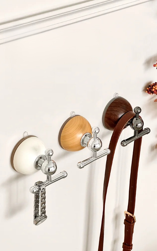 현관에서 사용 가능한 무타공 흡착판 걸이