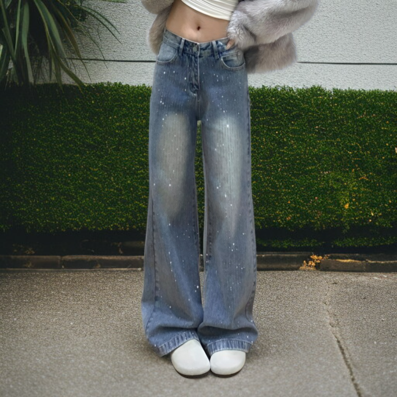 ミニマルでおしゃれなレディースハイウエストワイドジーンズ スリム見えフロア丈