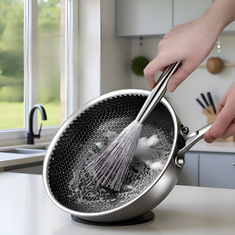 Cepillo de acero ideal para remover grasa y óxido