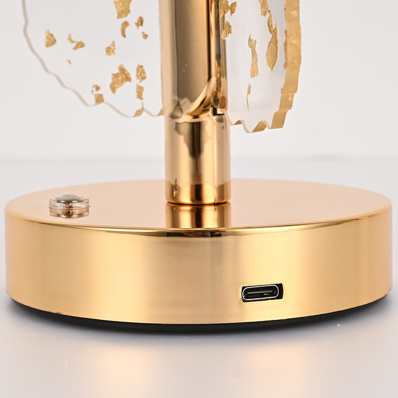 Lámpara de ambiente con diseño de mariposa nórdica para cabecera de cama