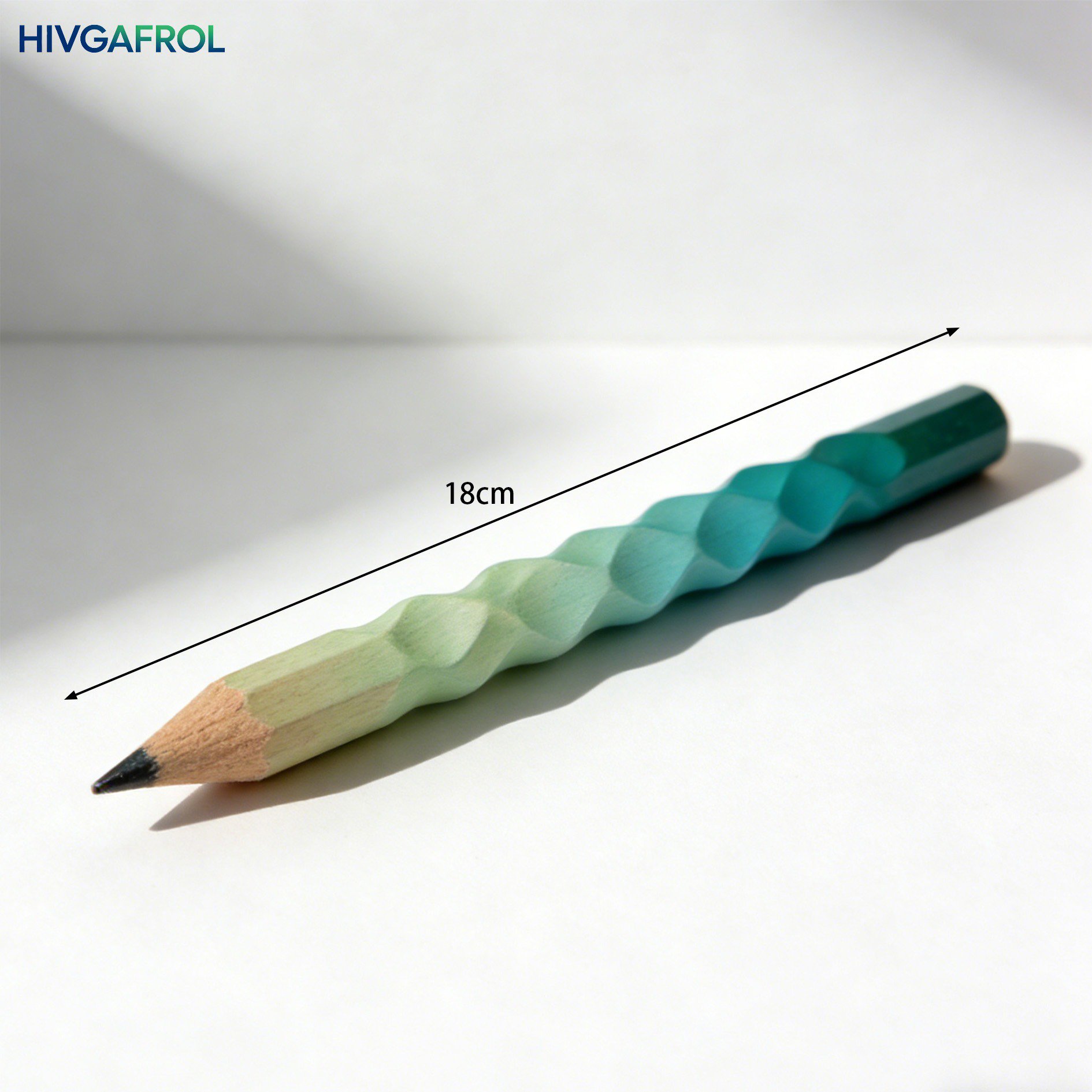 Zestaw 15 drewnianych ołówków dla dzieci i dorosłych