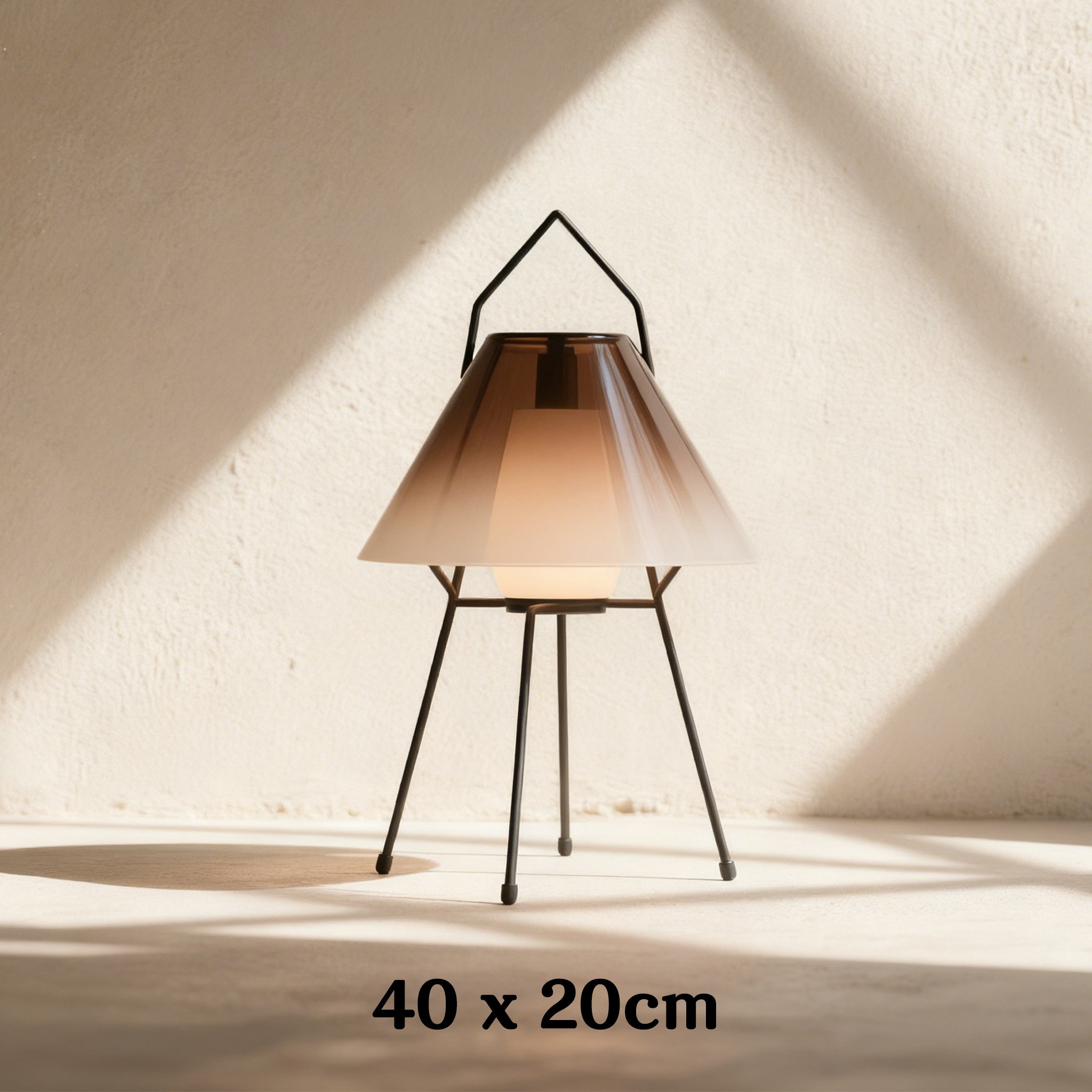 야외 캠핑 테이블 위 라이트 세트