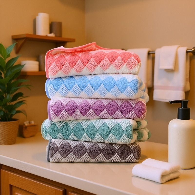 ダイヤモンド柄のデザインが映えるタオルセット