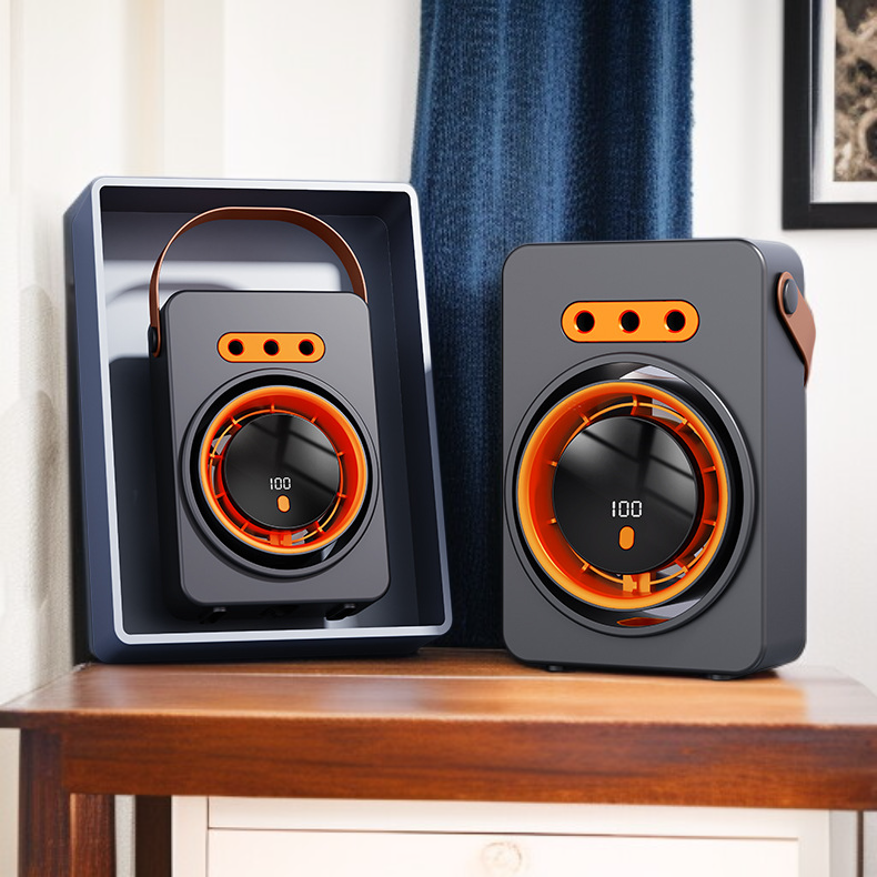 Modern Desk Fan with Humidifying Function