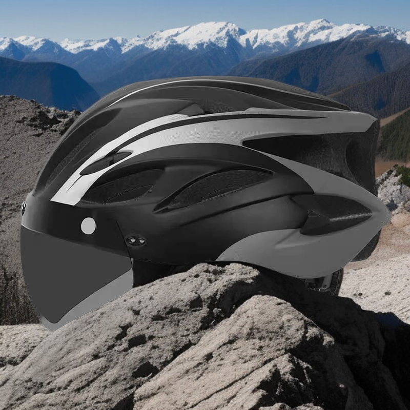 Leichter In-Mold Fahrradhelm mit integrierter Schutzbrille und Rücklicht für Damen und Herren