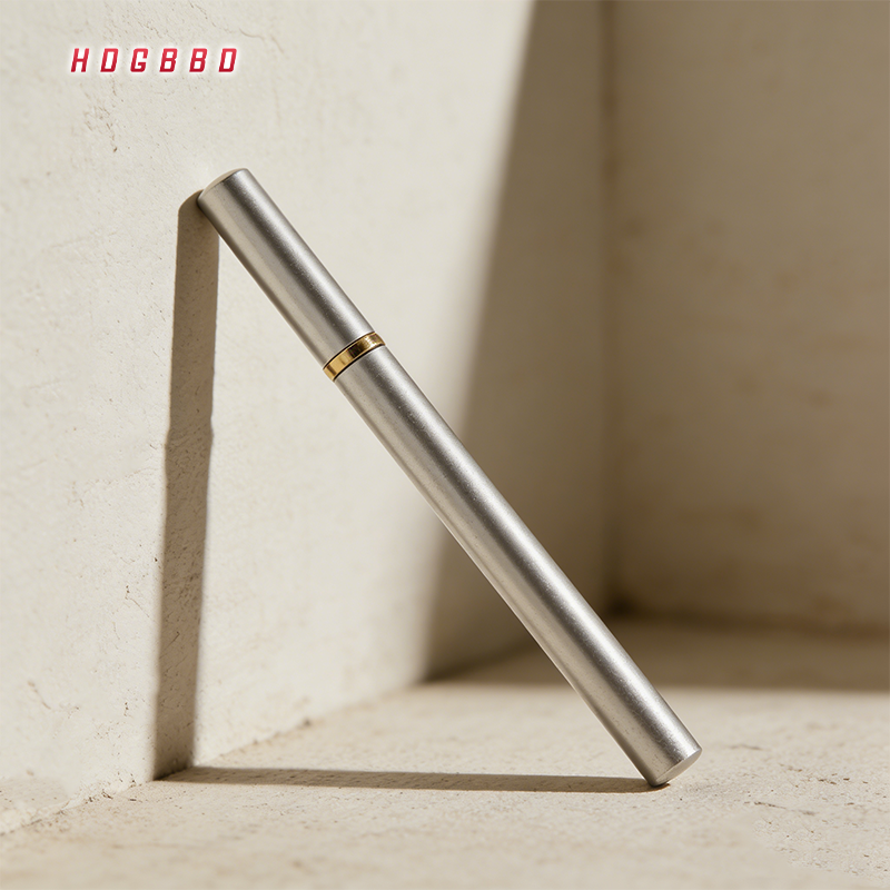 ดินสอเขียนคิ้วสีน้ำตาลสูตรน้ำ