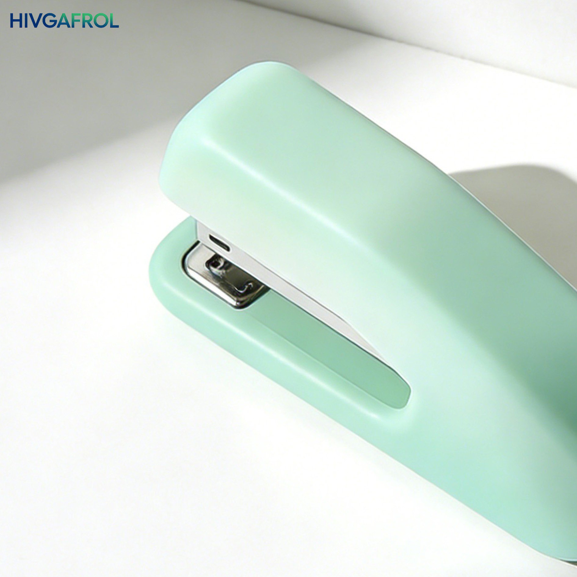 Przenośny zszywacz w eleganckim designie