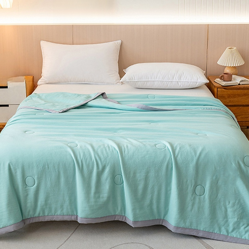 Cool and Airy Summer Comforter