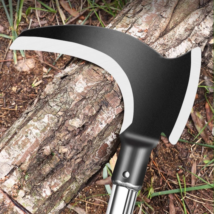 Dual-Purpose Curved Blade Machete for Agricultural and Outdoor Use