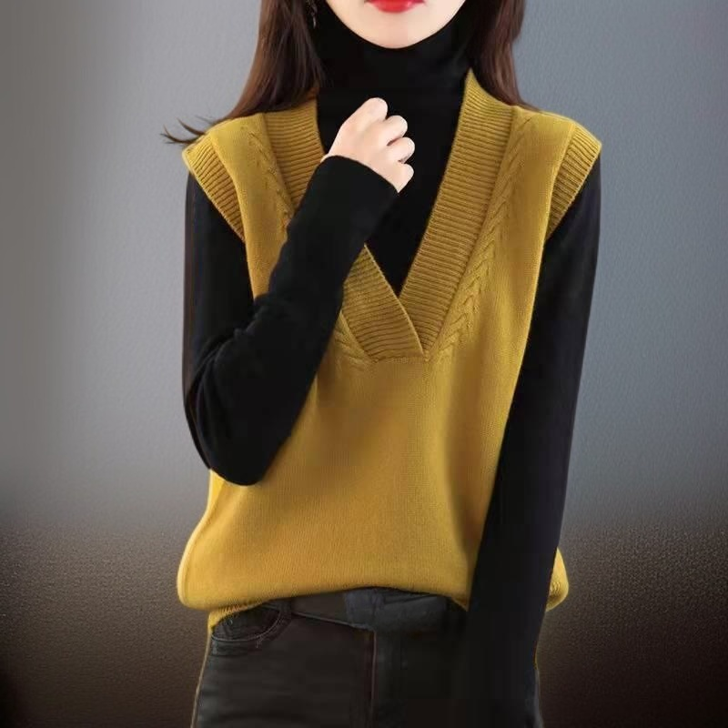 春秋レイヤードスタイルに最適なセーターベスト