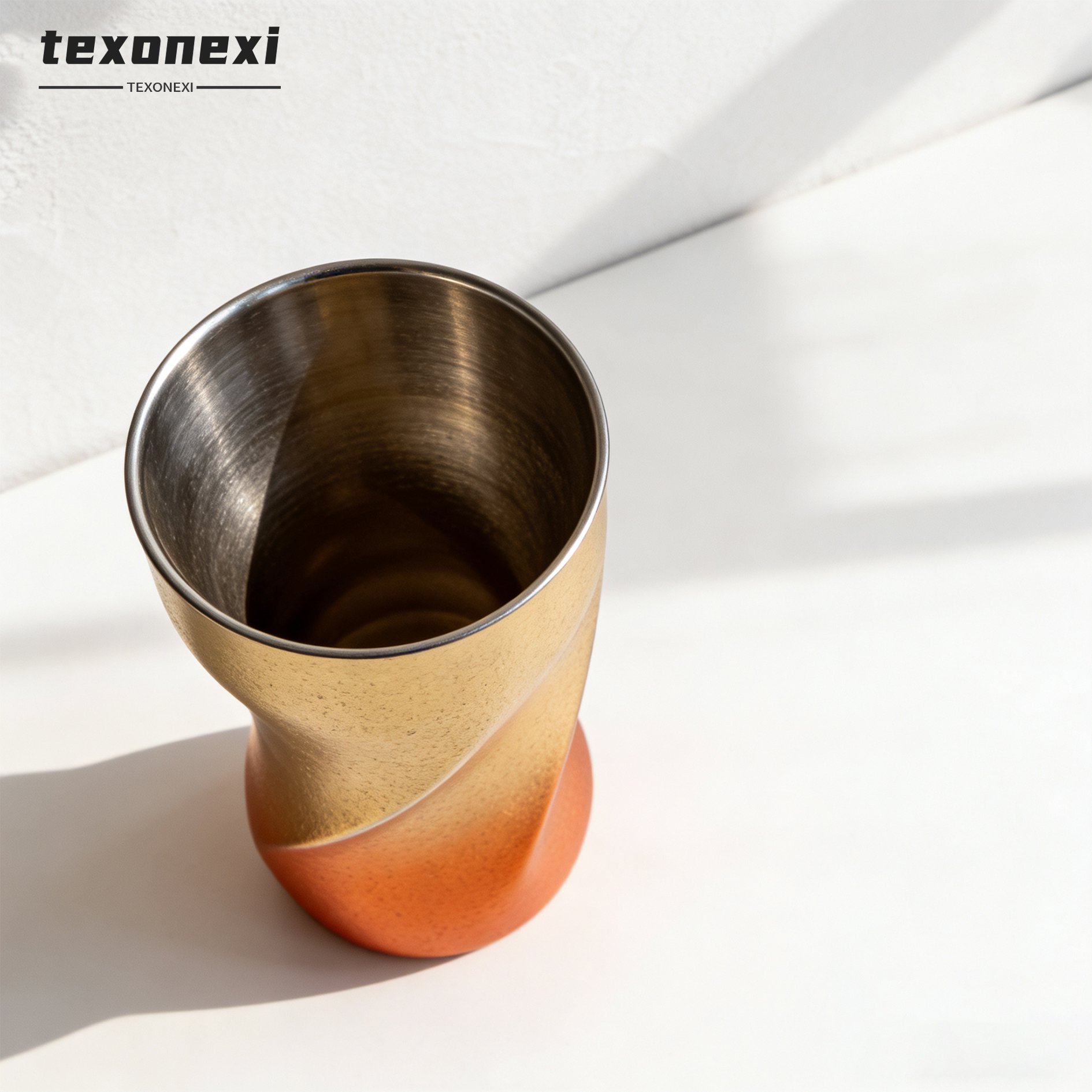 แก้วน้ำสแตนเลสเก็บความเย็นสองชั้น