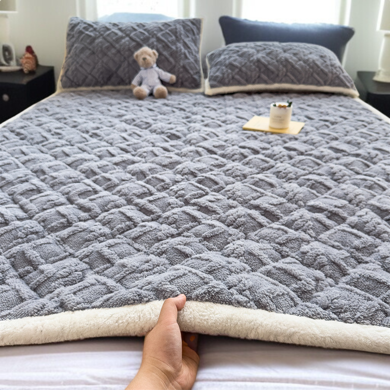 밀키 매트리스 요 쿠션 가정용 침실 매트리스 침대 매트리스 이불 기숙사 학생 싱글 담요 겨울