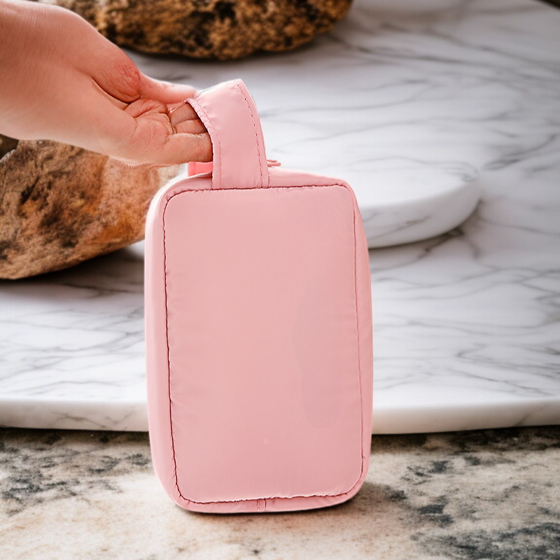 Waterproof wash bag with zipper and sturdy handle