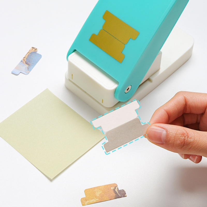 Multifunctional Manual Labeling and Punching Device
