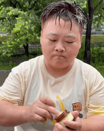 Honeycam 2025-09-27 19-46-33.gif