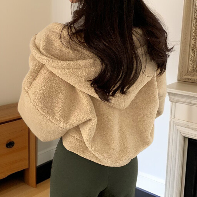 外套口袋細節圖