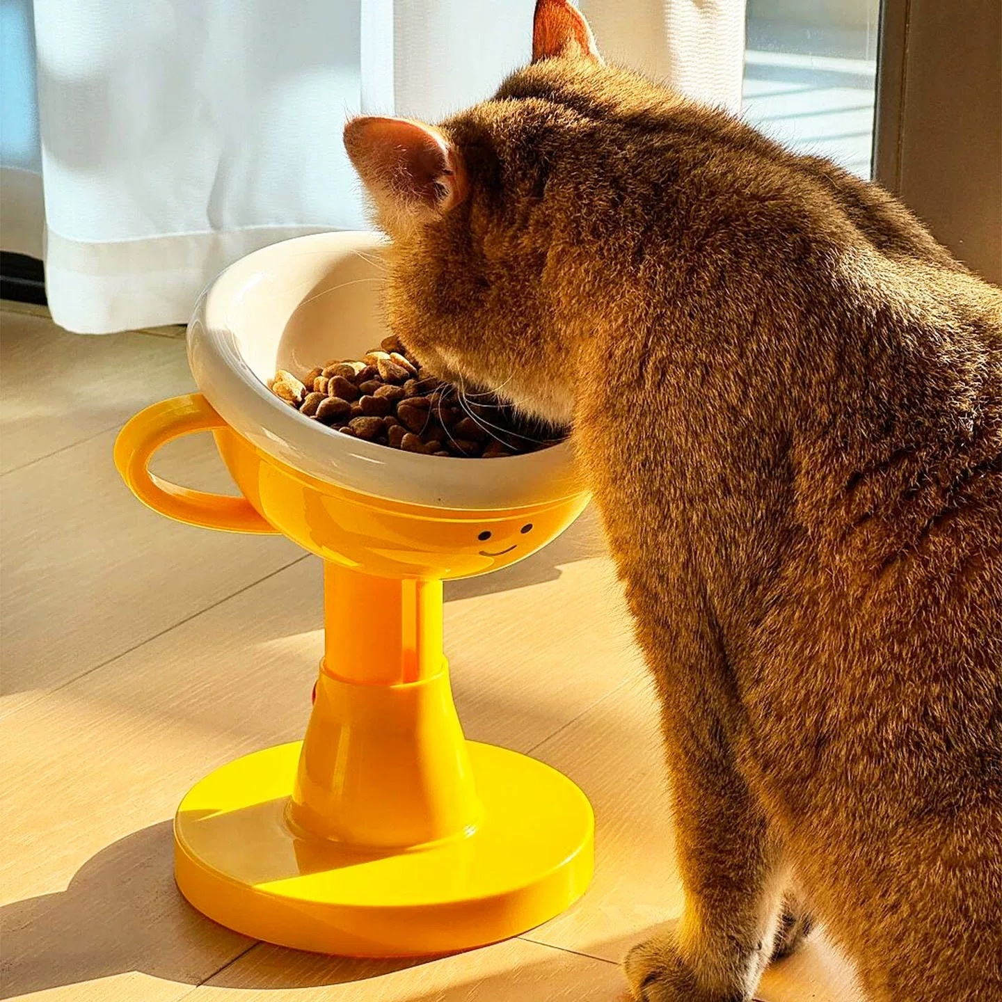 調節可能なペットフードボウル