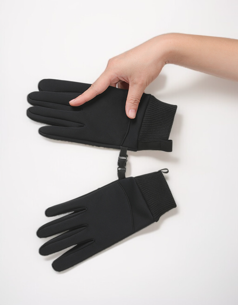 남성 겨울 라이딩 장갑 다양한 각도 이미지