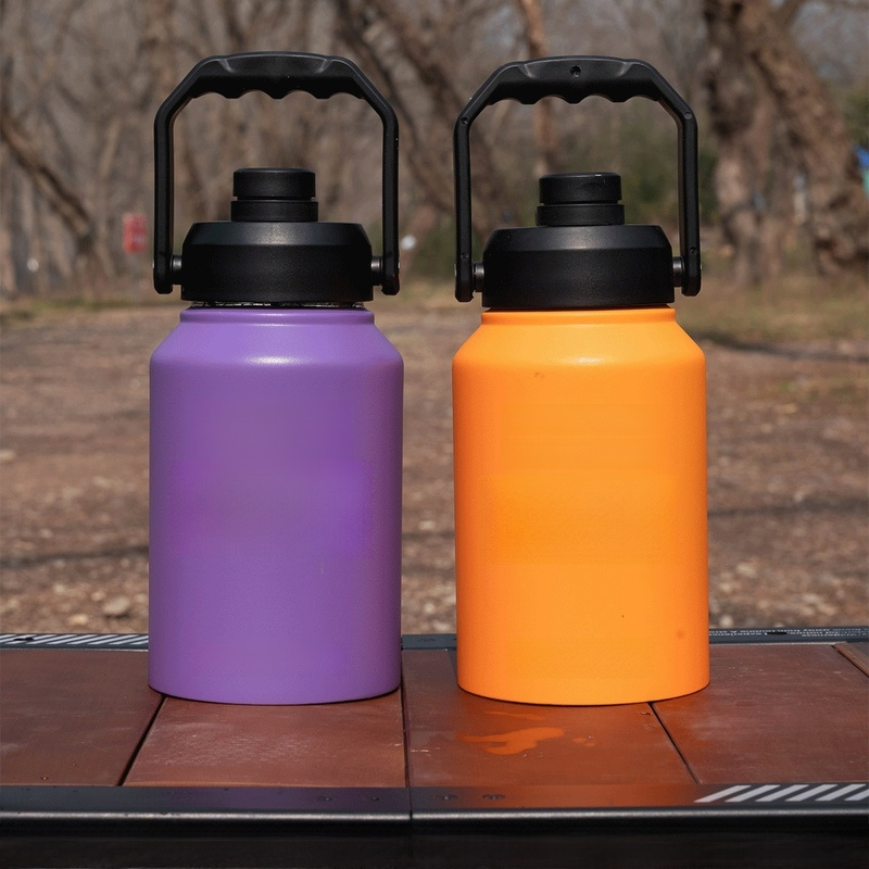 屋外用断熱カップ