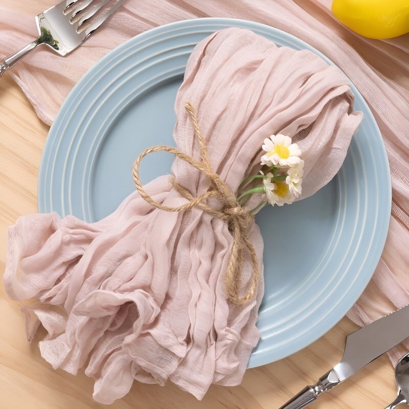 Square crepe placemats