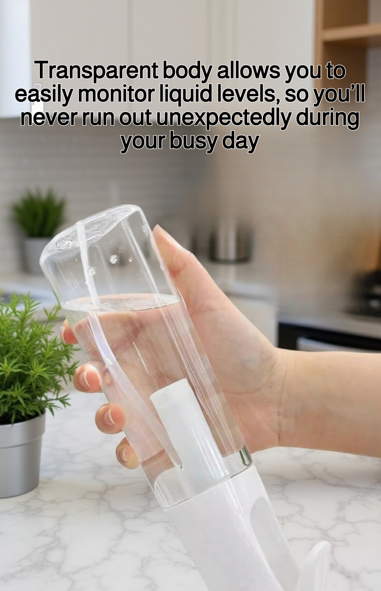 Refillable mini spray bottle with leak-proof design