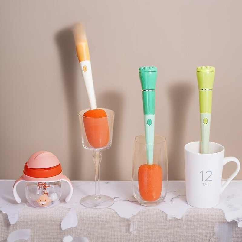 틈새까지 세척 가능한 긴 손잡이 컵솔