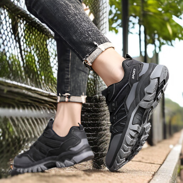 アウトドアレジャー運動靴男性靴低助け耐摩耗性カップル靴男性アウトドア運動靴軽量滑り止め登山靴