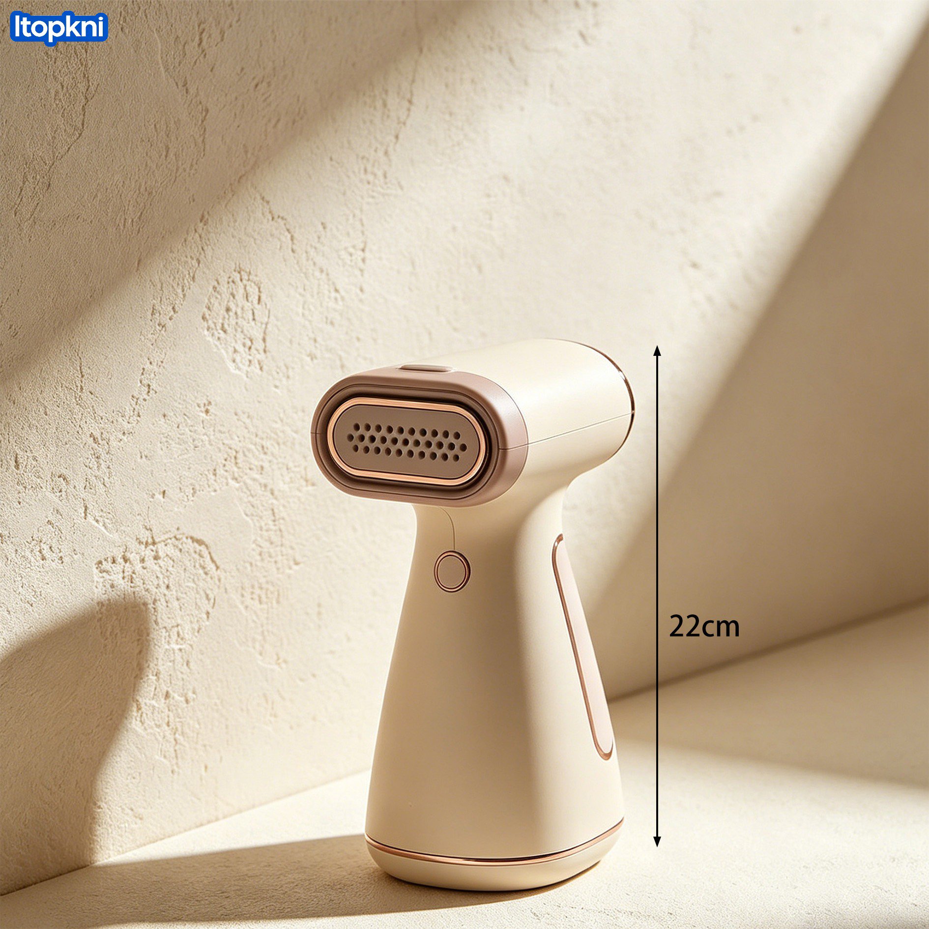 Easy-to-use handheld fabric steamer
