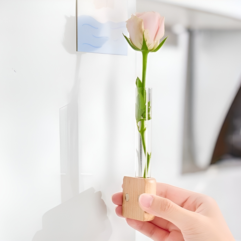 壁掛け式水耕栽培ボトル