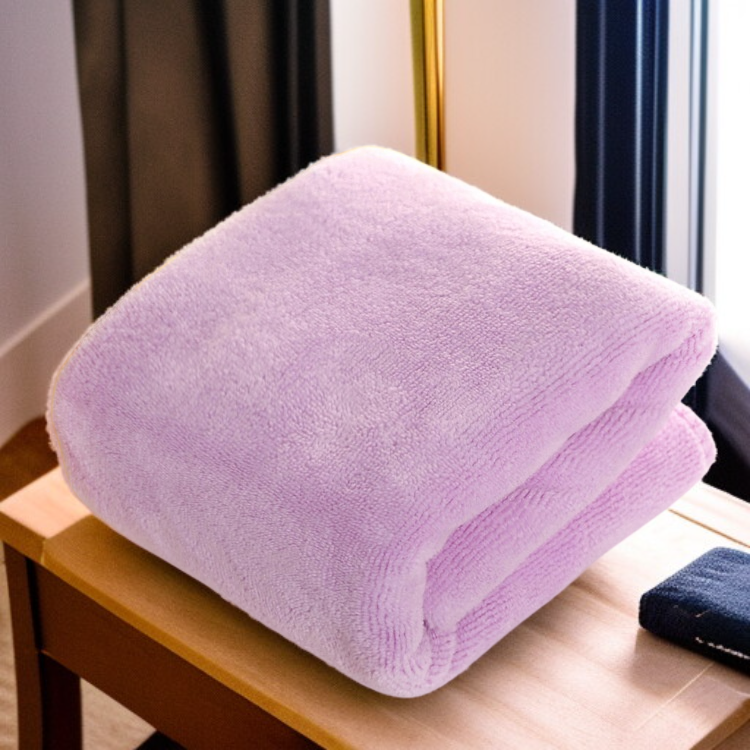 فوطة تنظيف وتجفيف للسيارة من المايكروفايبر