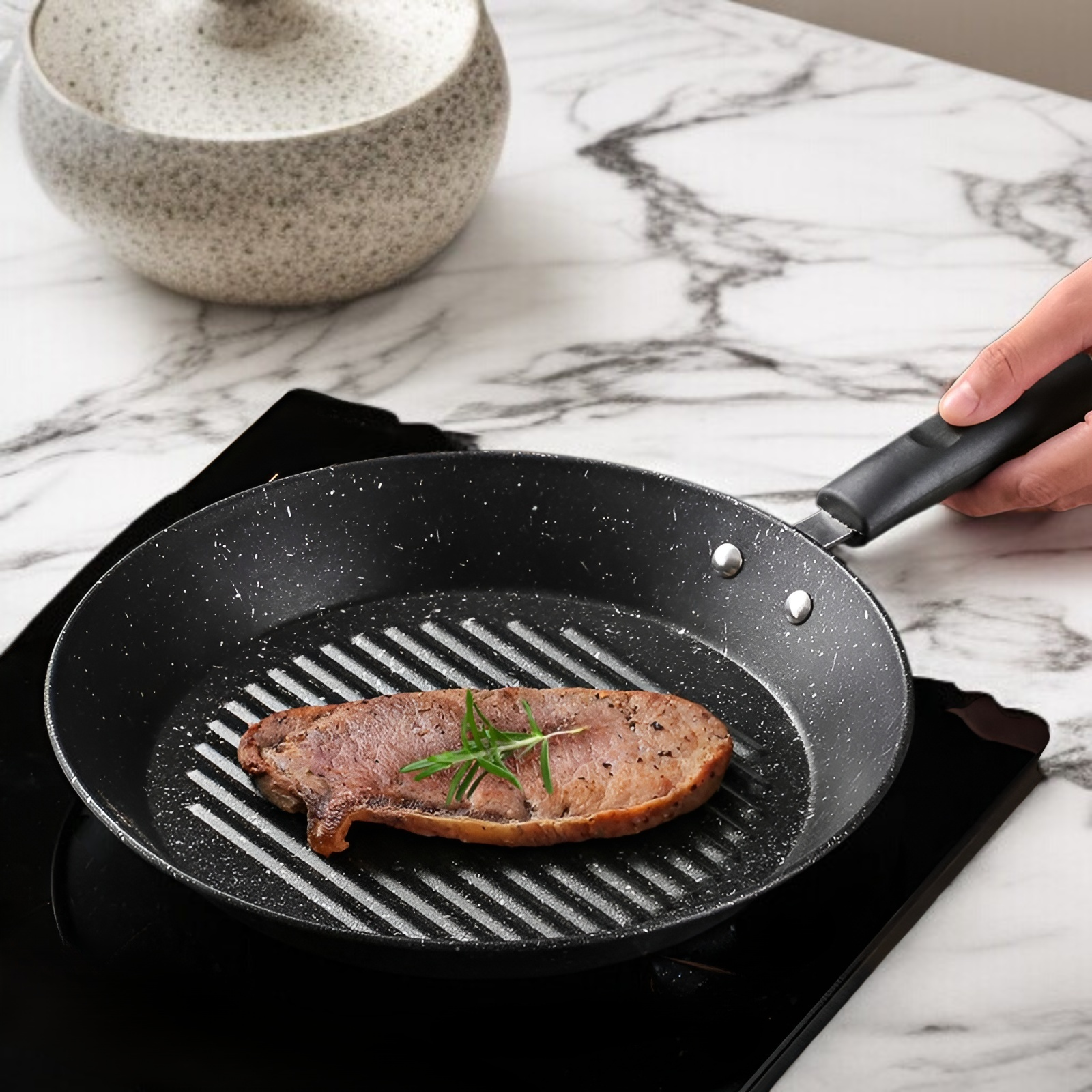 丸4穴フライパンの全体画像