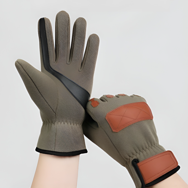 暖かいサイクリンググローブ