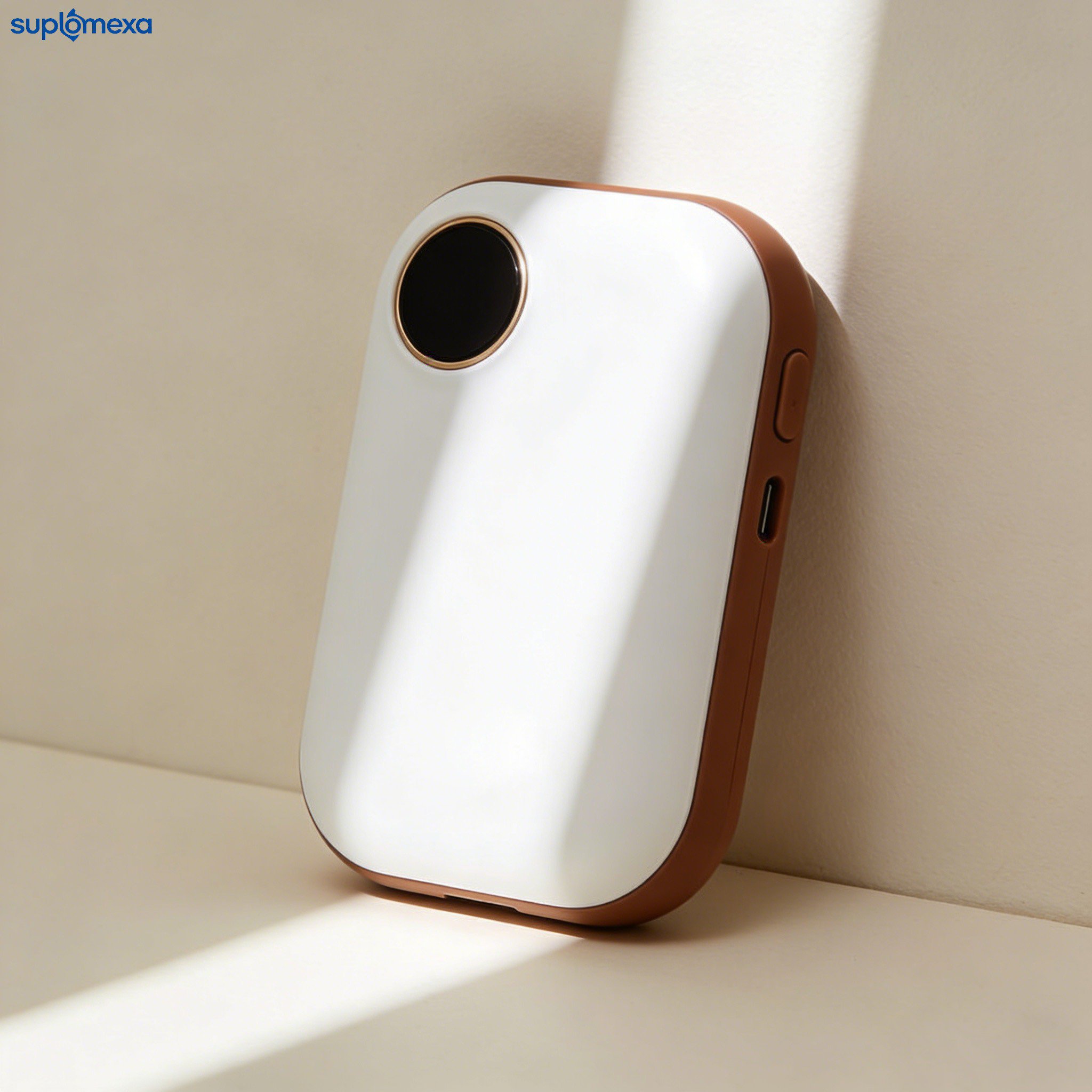 ポータブル電源バンク本体の全体画像