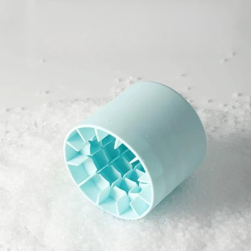 円筒形シリコン製製氷皿