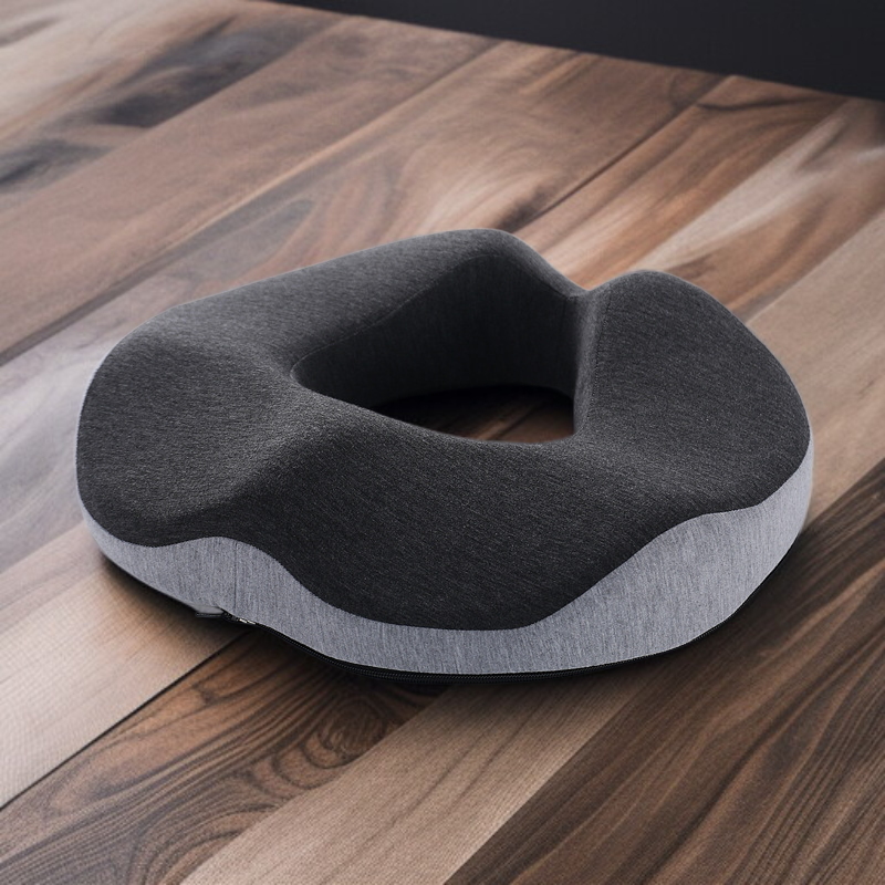 腰痛対策に最適な厚めクッションのイメージ