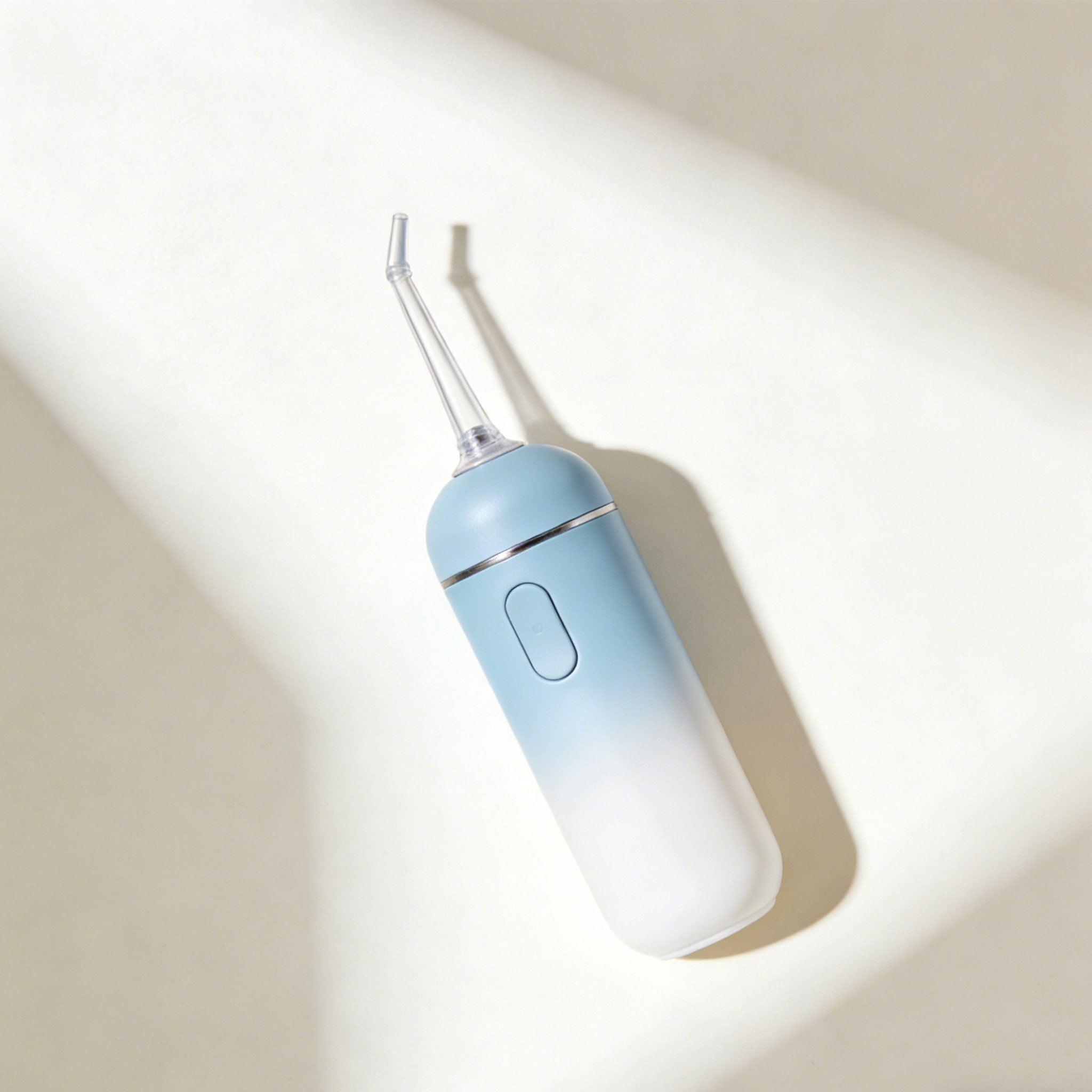 Irrigador dental portátil