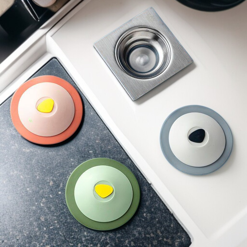 Zátka na odpad s ochranou proti zápachu a švábům pro toaletu