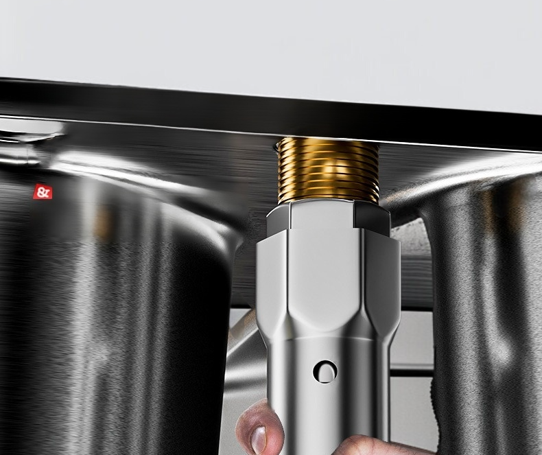 주방위 듀얼 워터프루프 렌치 내육각 방수꼭지 탈부착 에너지 절약 공구 소켓 렌치와 듀얼 렌치는 모두 주방위 방수 공구로 탈부착 설치 에너지 절약 등의 작업에 사용할 수 있다