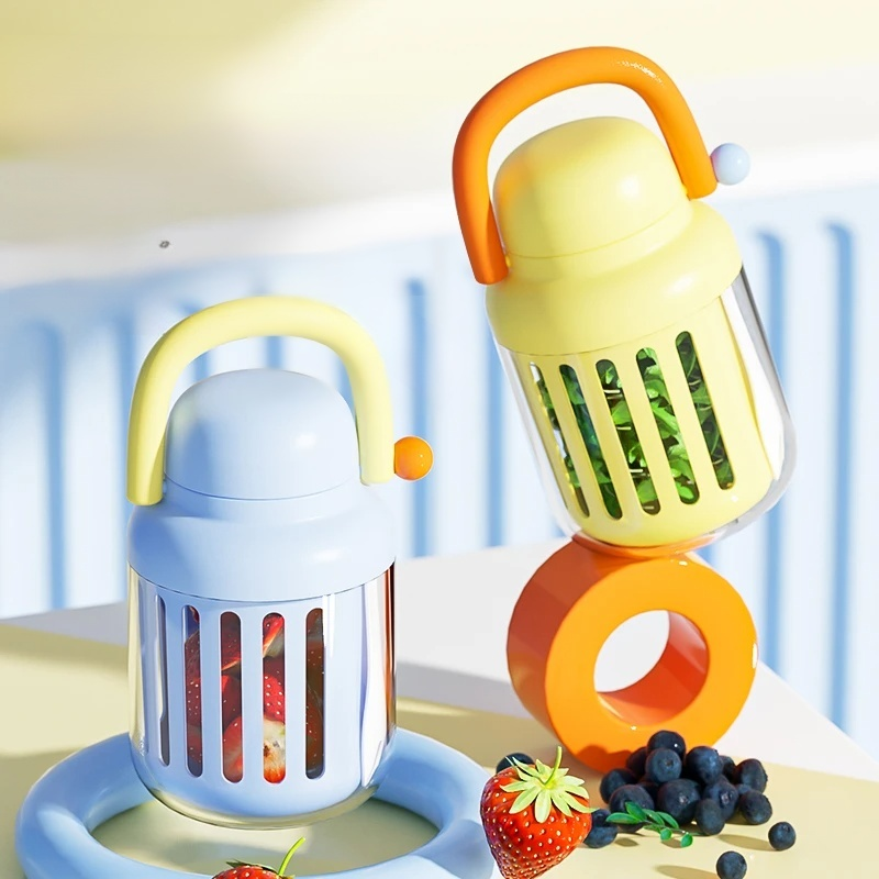 Salad cup portable takeaway