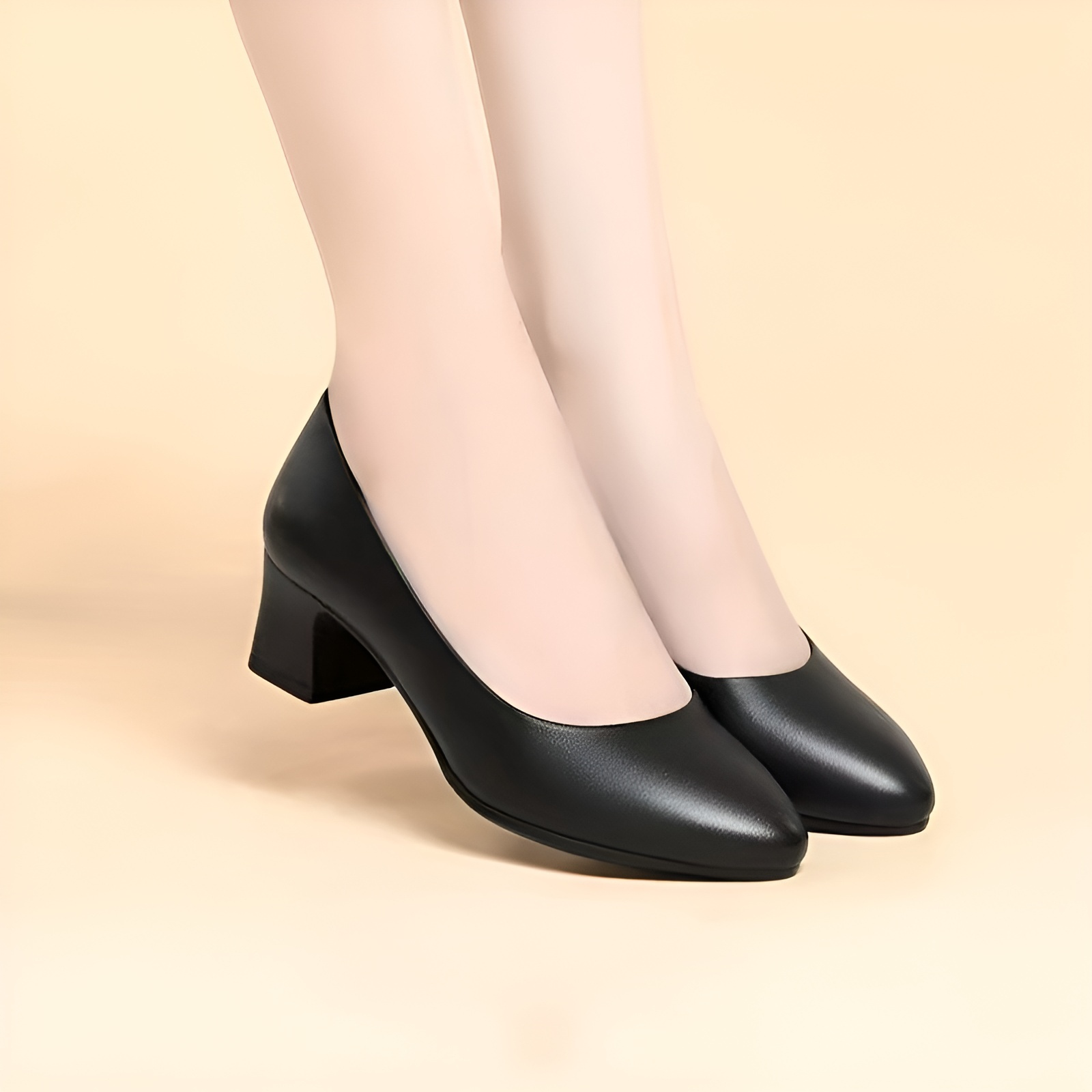 黒色のレディースビジネスシューズ