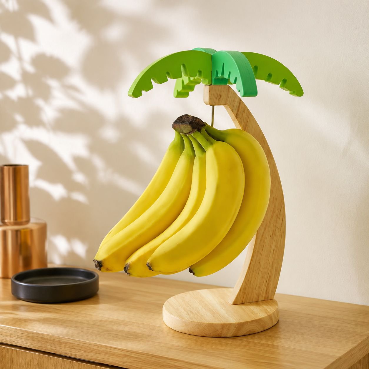 Space-saving fruit holder for kitchen countertops