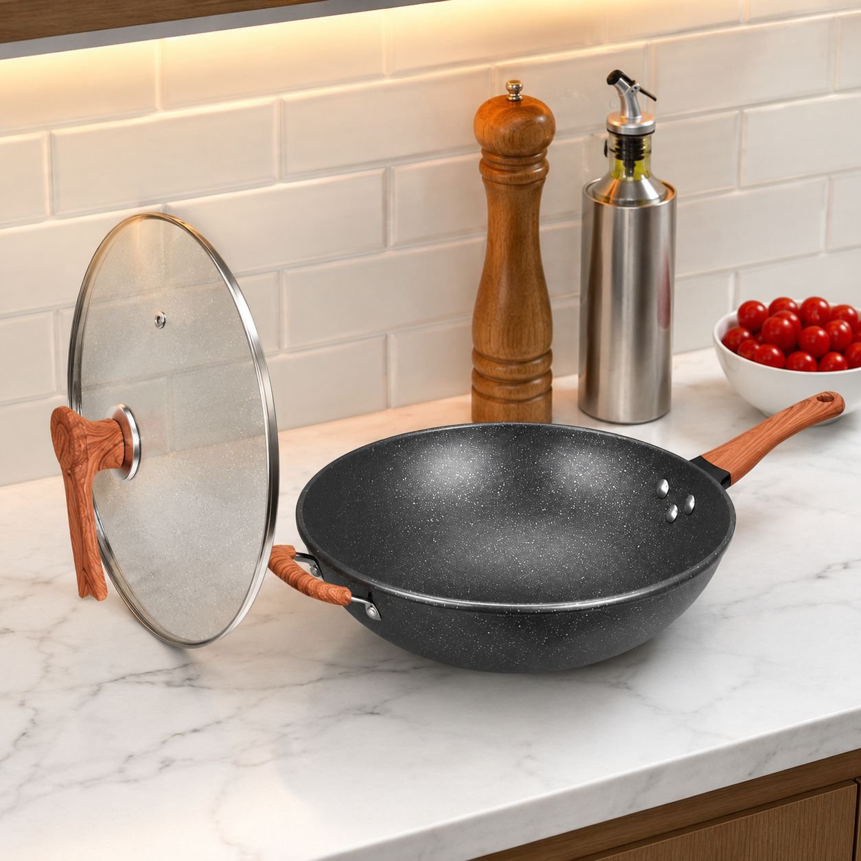 Modern smoke-free frying pan for daily use