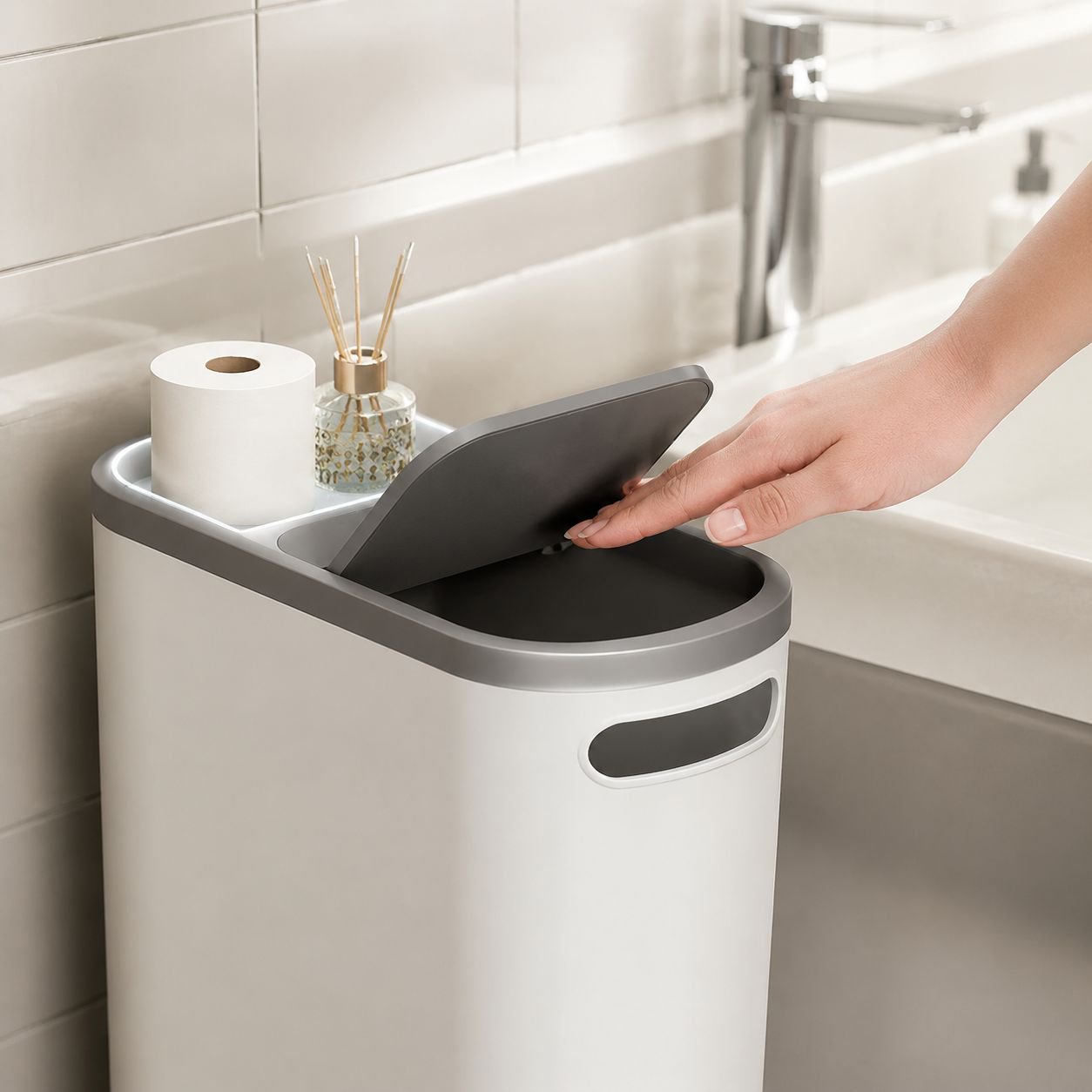Push Lid Narrow Space Garbage Bin