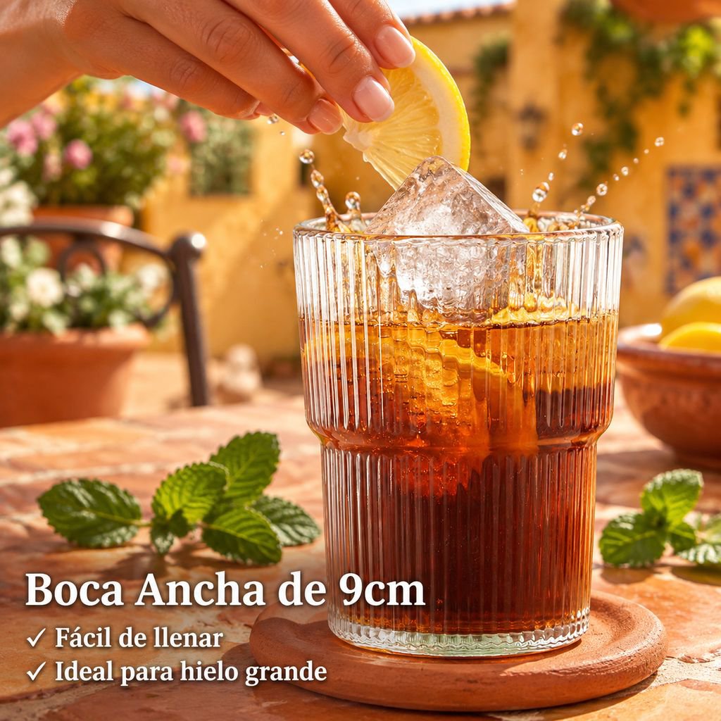 Vaso de vidrio con rayas verticales para agua o café, con tapa