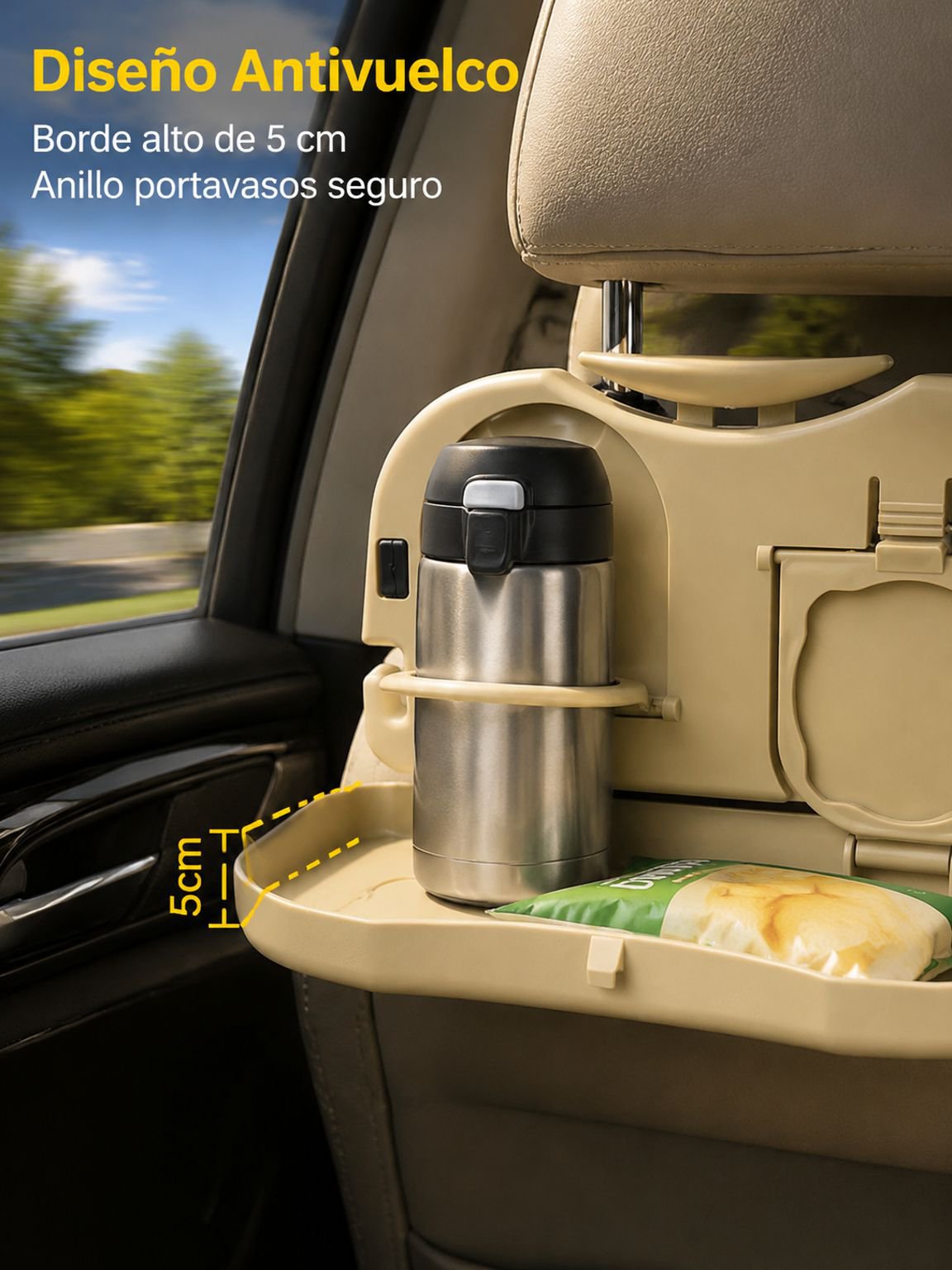 Portavasos plegables en la parte trasera del coche