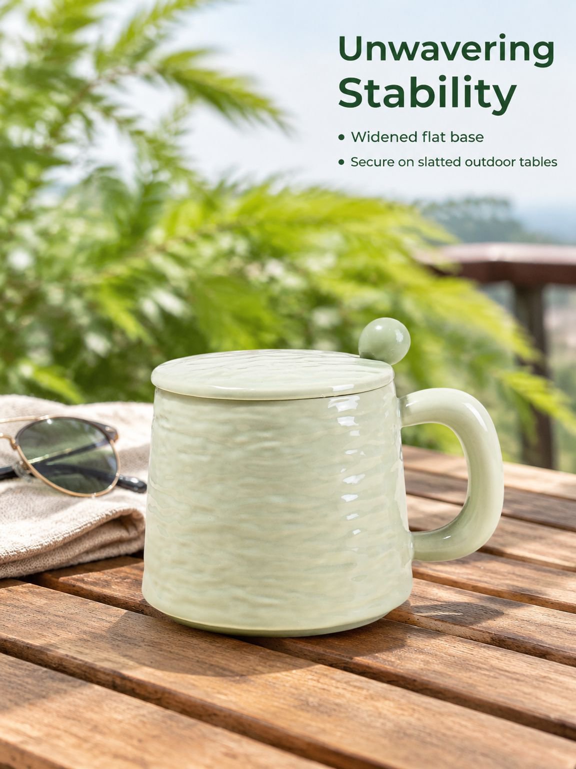 Large coffee mug with a lid and spoon set for home or office