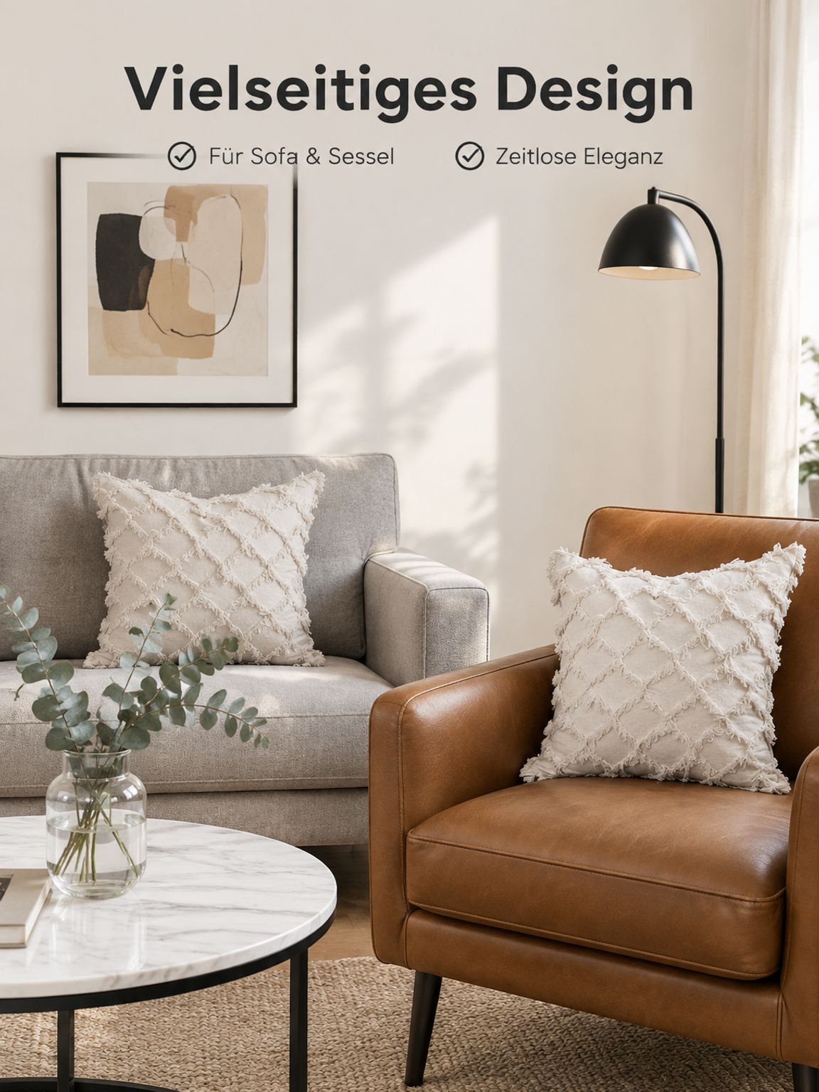 Wohnzimmer-Dekoration mit dem gestreiften Kissenbezug