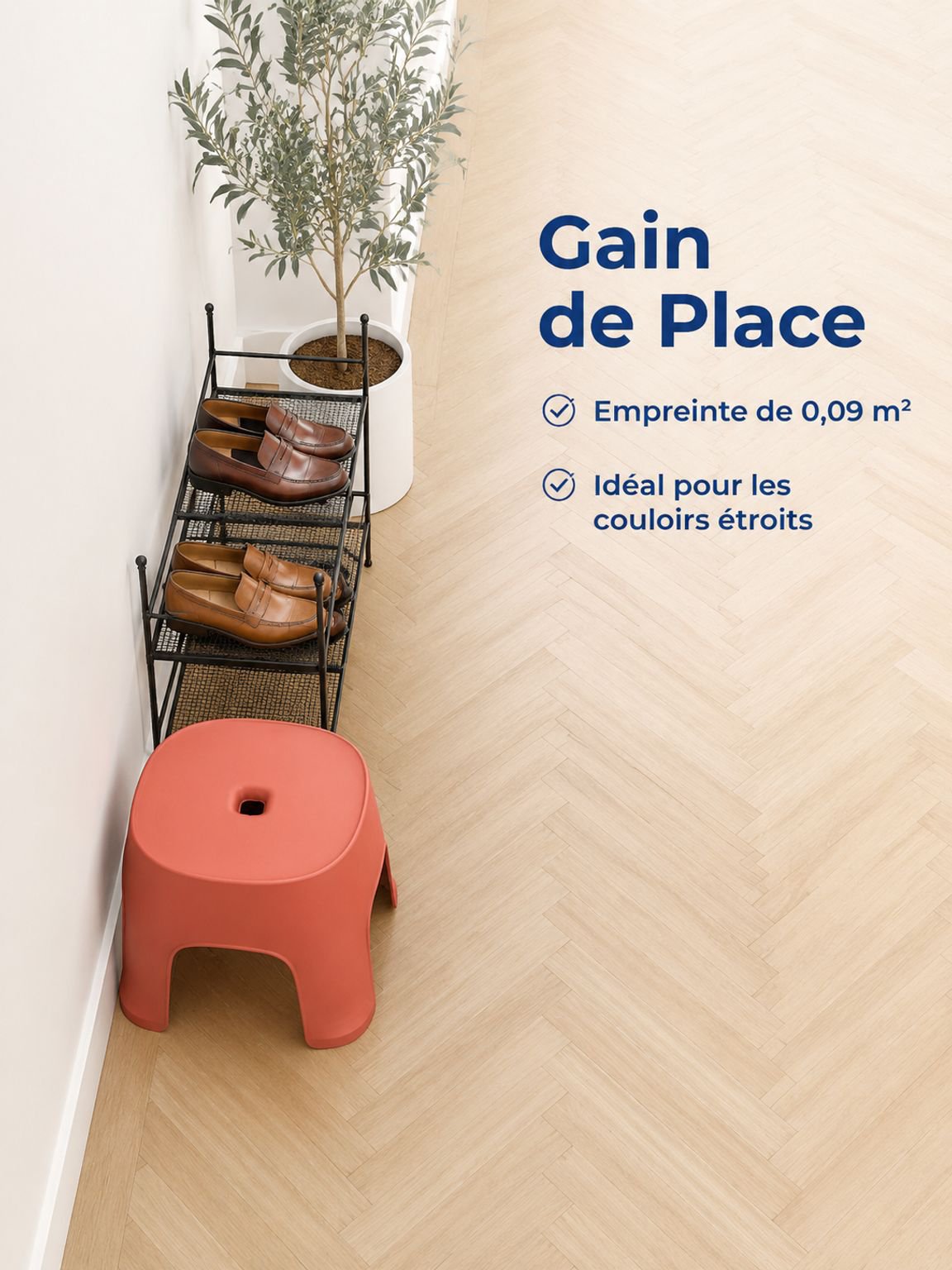 Tabouret pratique placé dans une entrée