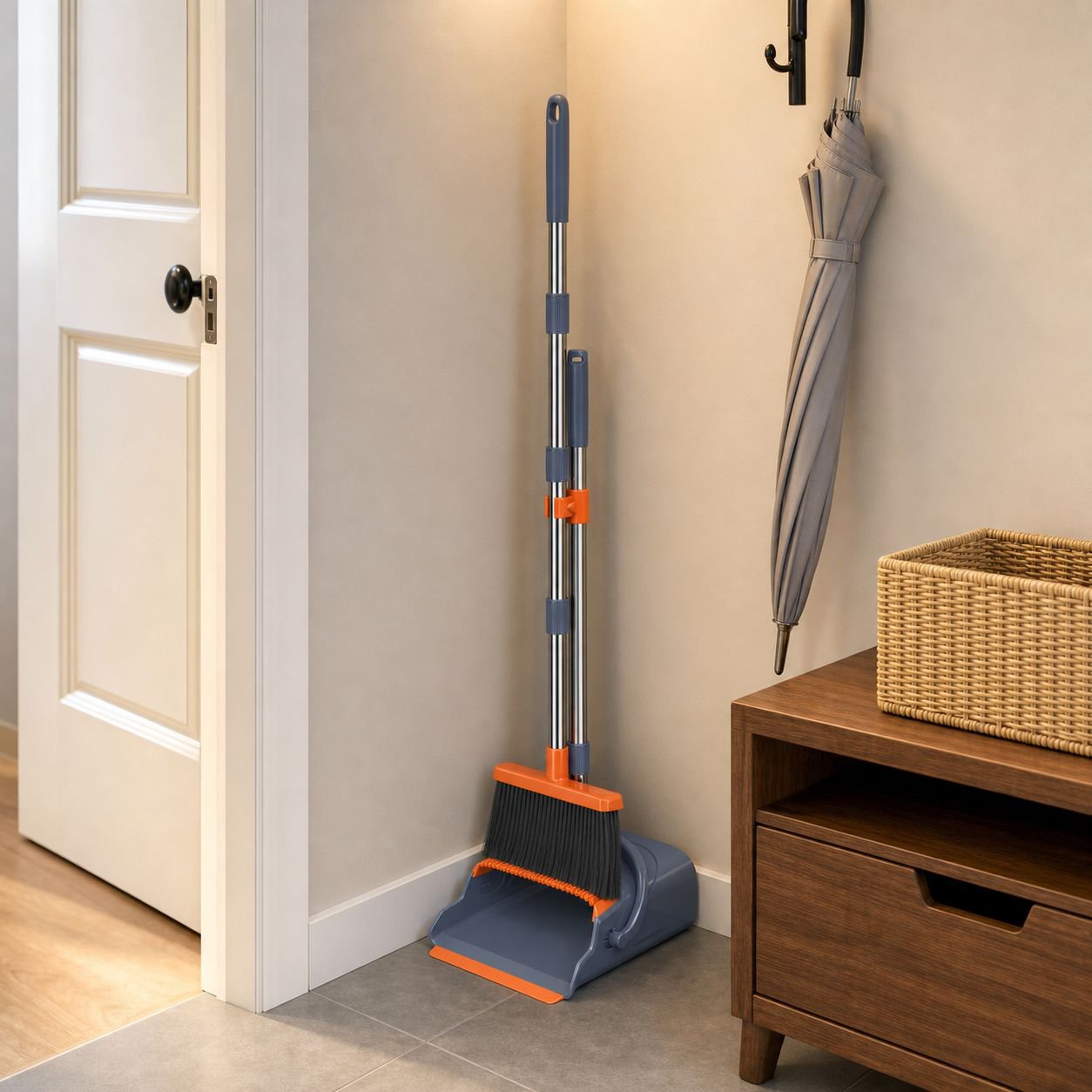Multifunctional Portable 2-in-1 Sweeper and Dustpan